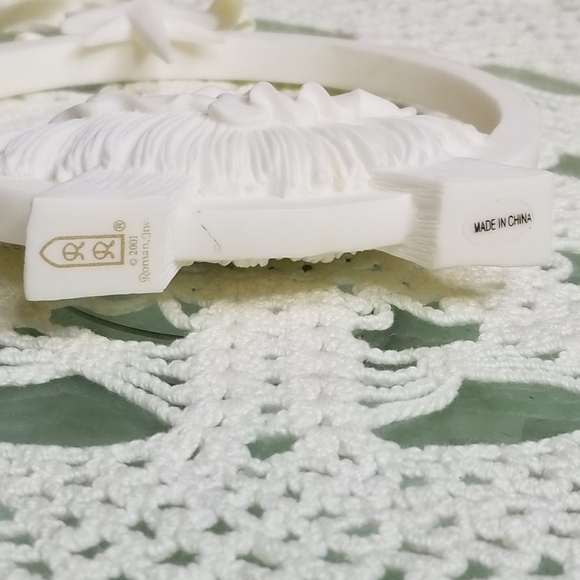 ROMAN Inc Asleep In A Manger The Millenium Collection 2001 - Picture 5 of 7